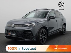 Volkswagen Tiguan - 1.5 eHybrid R-Line Edition 272PK DSG Blackstyle, panoramadak, blackstyle, matrix led, trek