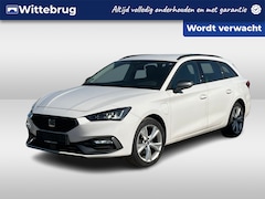 Seat Leon Sportstourer - 1.4 TSI eHybrid 204pk PHEV FR DSG Automaat / Navigatie / LM 17 inch / LED / Digital cockpi