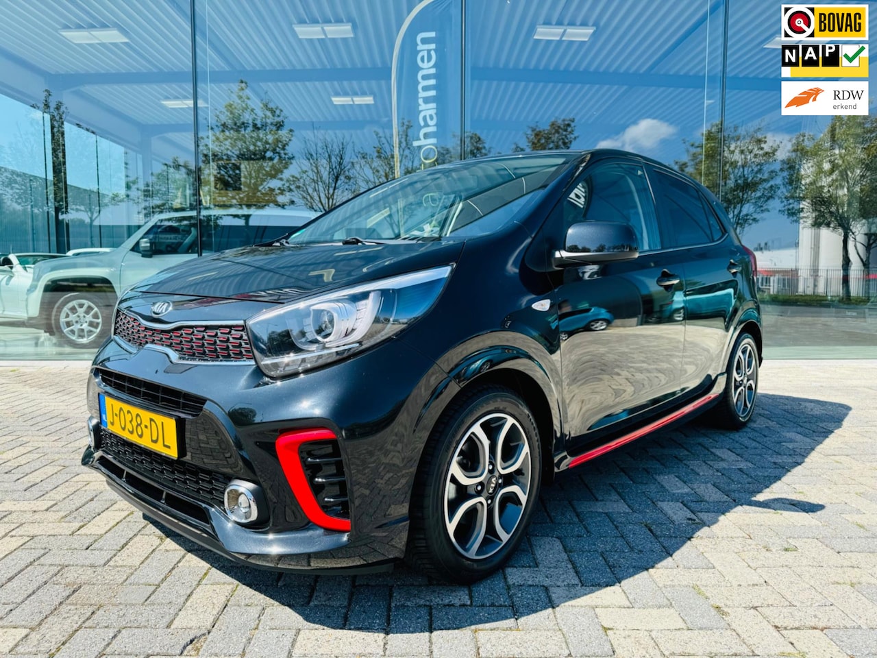 Kia Picanto - 1.0 MPi GT-Line Edition 1.0 MPi GT-Line Edition, CarPlay, Camera, Stoelverwarming - AutoWereld.nl