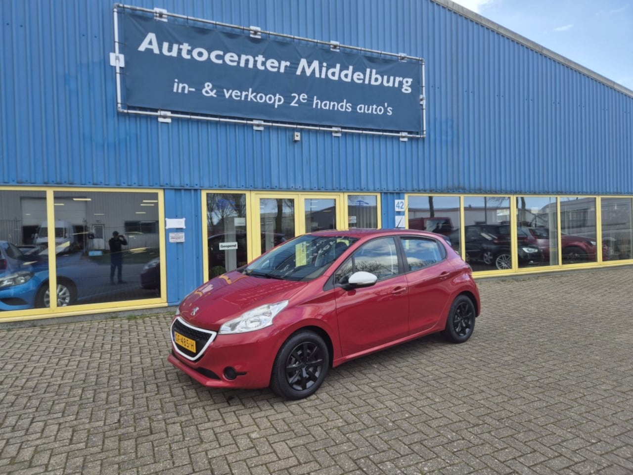 Peugeot 208 - 1.0 PureTech LIKE 1.0 PureTech LIKE - AutoWereld.nl