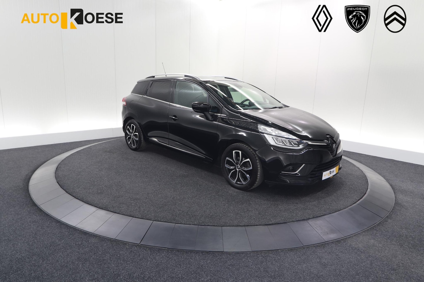 Renault Clio Estate - TCe 90 Intens | Trekhaak | Navigatie | Parkeersensoren | Climate Control - AutoWereld.nl