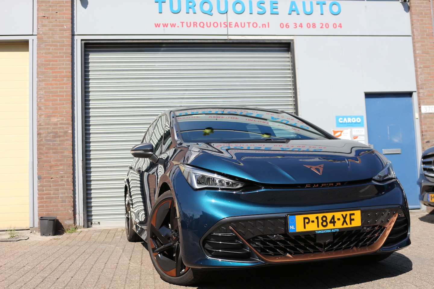 CUPRA Born - 58 kWh Business One CUPRA BORN 204 PK Copper One Navi Led KeyLess Panorama 360 camera 62 kWh 2021 - AutoWereld.nl
