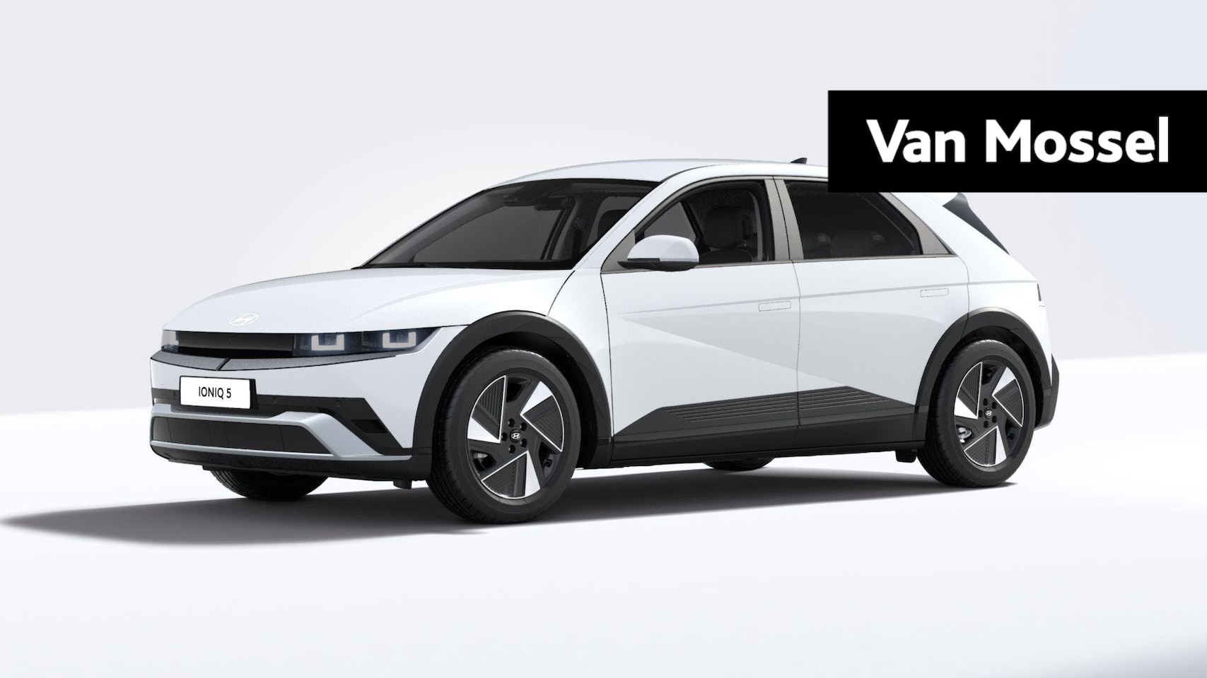 Hyundai IONIQ 5 - Connect+ 84 kWh | Lederen bekleding | elektrische stoel bediening | Draadloze telefoonlade - AutoWereld.nl