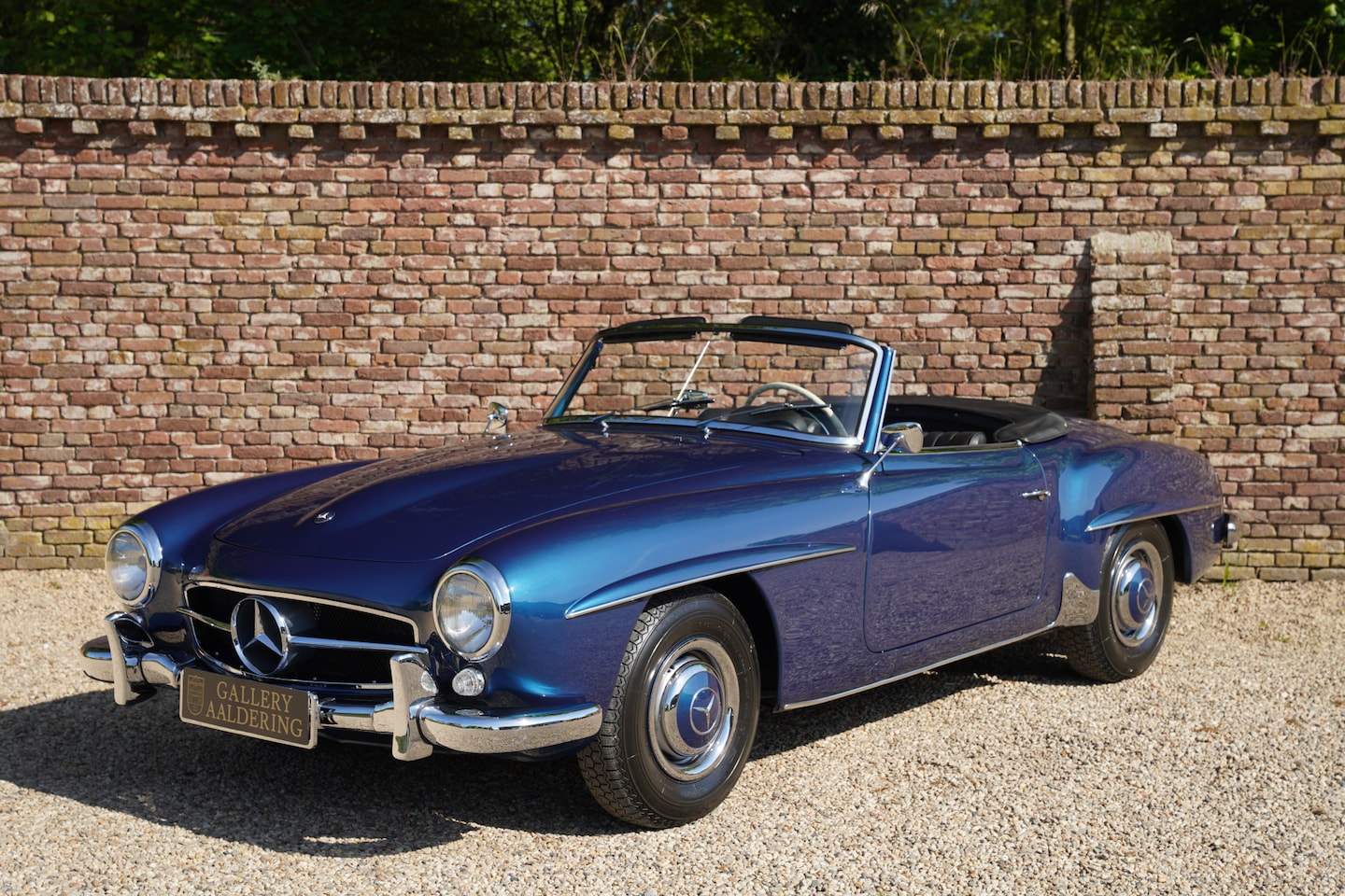 Mercedes-Benz SL-klasse Cabrio - 190 "Bare metal restoration" Expertly and documented "Bare metal" restoration, Work of rev - AutoWereld.nl