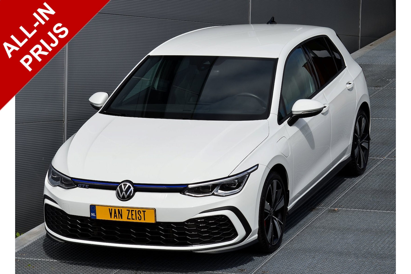 Volkswagen Golf - 1.4 GTE E-HYBRID | PLUG IN HYBRID | ADAPTIEF CRUISE | CAMERA | WINTERPAKKET | ALL IN RIJKL - AutoWereld.nl
