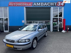 Volvo V70 - 2.4