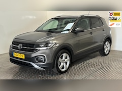 Volkswagen T-Cross - 1.0 TSI Style benzine automaat navigatie parkeersensoren ecc led carplay android trekhaak