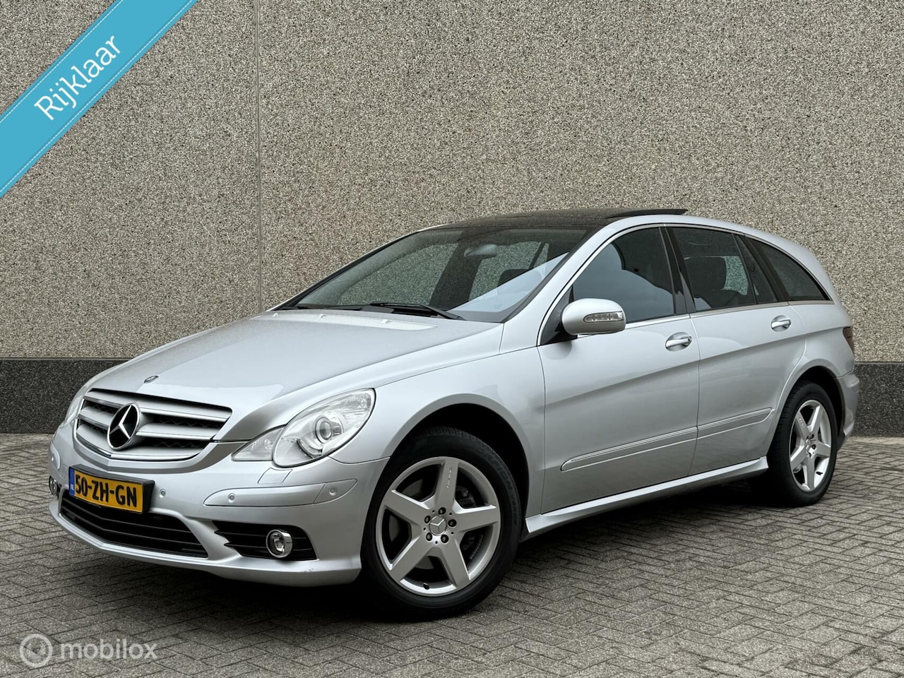 Mercedes-Benz R-klasse - R500 4-Matic AMG Panorama 6 Persoons Leder Xenon Navi Cruise Youngtimer - AutoWereld.nl