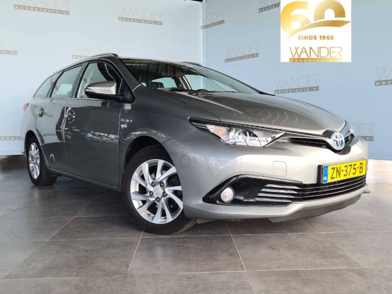 Toyota Auris Touring Sports - Hybrid *Stoelverwarming*Cruise* - AutoWereld.nl