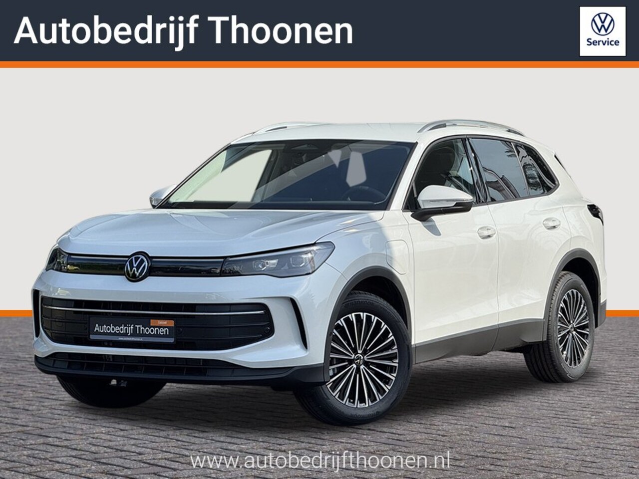 Volkswagen Tiguan - 1.5 eHybrid Life Edition Trekhaak | keyless | 18" | stoel en stuurverwarming - AutoWereld.nl