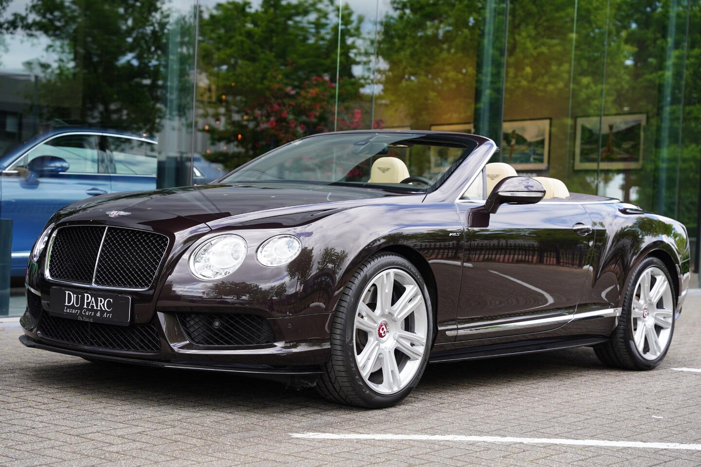 Bentley Continental GTC - 4.0 V8S 20 D.Km Beige Leder Full Dealer Serviced - AutoWereld.nl