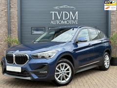 BMW X1 - SDrive18i Business Edition Leder, Navi, Camera, Stoelverw
