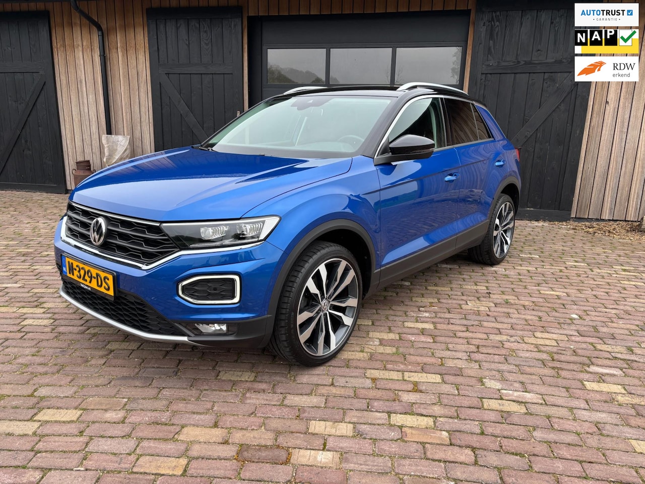 Volkswagen T-Roc - 1.5 TSI Style Business 1.5 TSI Style Business , CAMERA , NAVIGATIE , LED , 18 INCH LM . - AutoWereld.nl