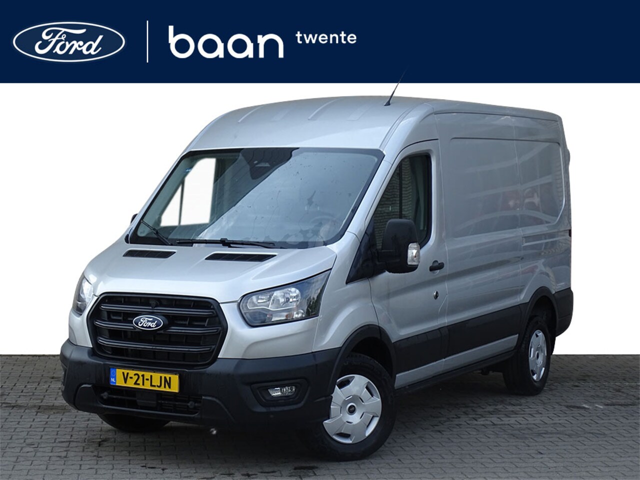 Ford Transit - 350 L2H2 2.0 TDCI 130pk Trend | Trekhaak | Stoelverw. | Bijrijdersbank | Laadruimte besche - AutoWereld.nl