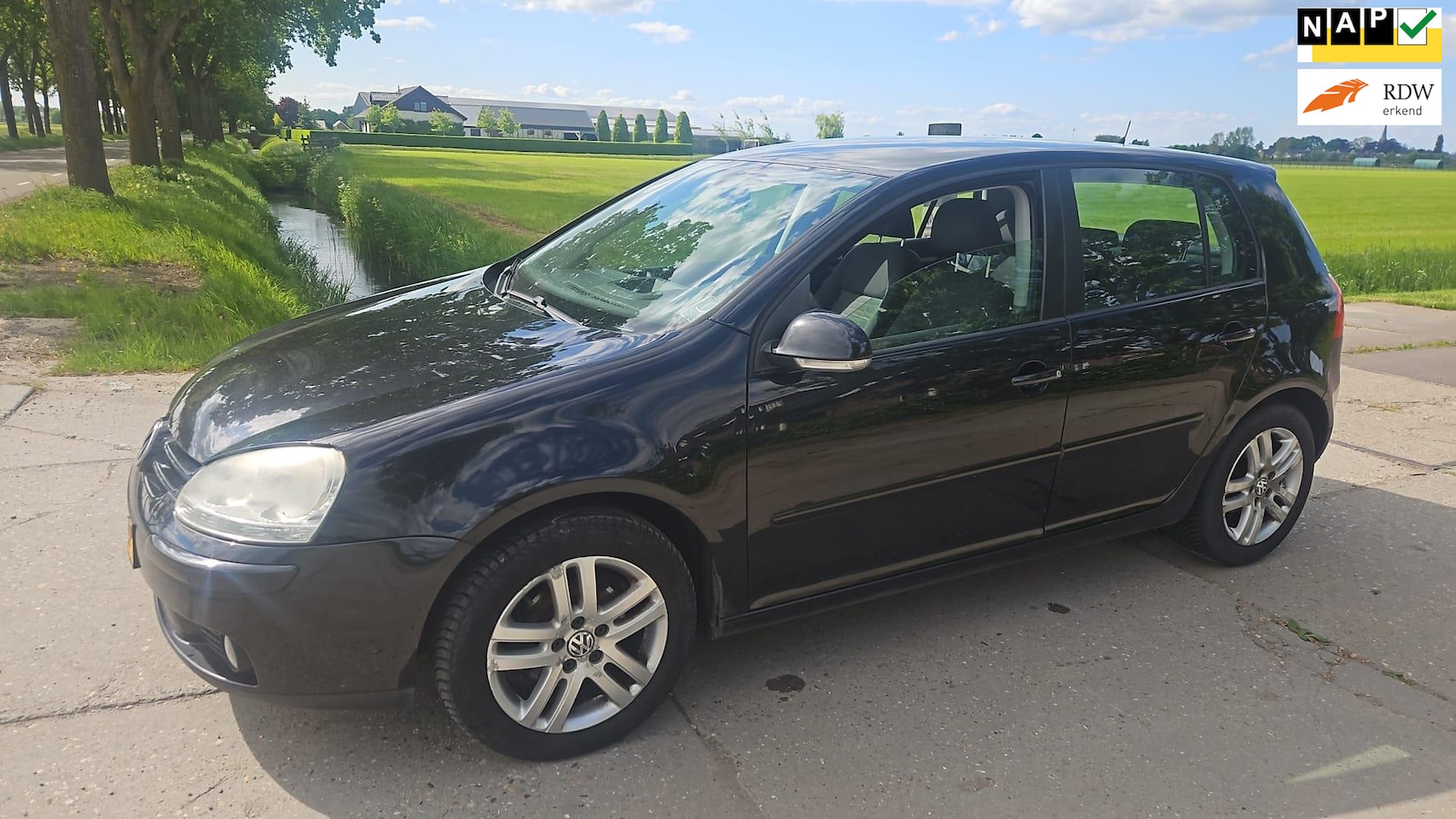 Volkswagen Golf - 1.9 TDI Businessline 3/ airco / bj 2007 ( euro 4) - AutoWereld.nl
