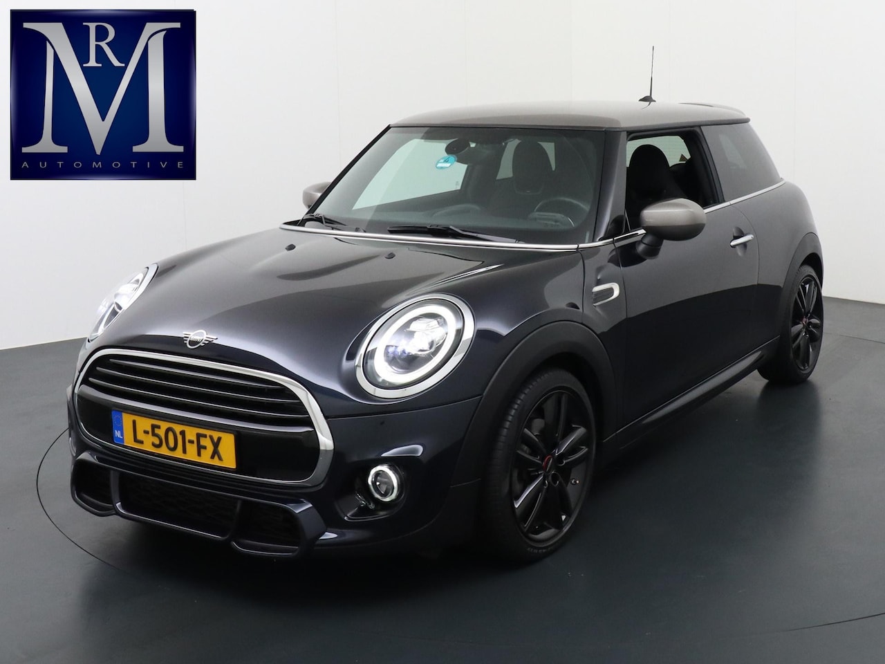MINI Cooper - Mini 1.5 ORIG. NL. NAP KM. | JCW PACK | STOELVERWARMING | RIJKLAAR INCL. 12 MND. BOVAGGARA - AutoWereld.nl
