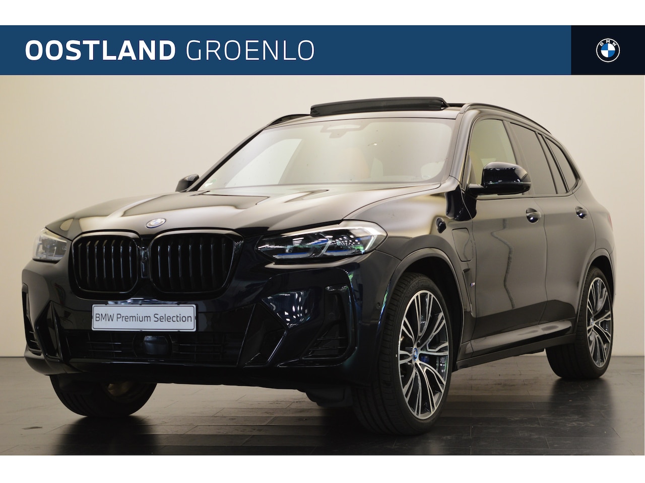 BMW X3 - xDrive30e M Sport Automaat / Panoramadak / Trekhaak / Laserlight / M sportstoelen / Comfor - AutoWereld.nl