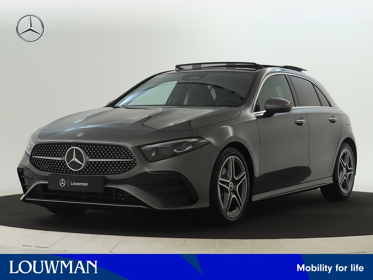 Mercedes-Benz A-klasse - 180 Business Solution AMG | Trekhaak | Parkeerpakket met achteruitrijcamera | KEYLESS GO | - AutoWereld.nl