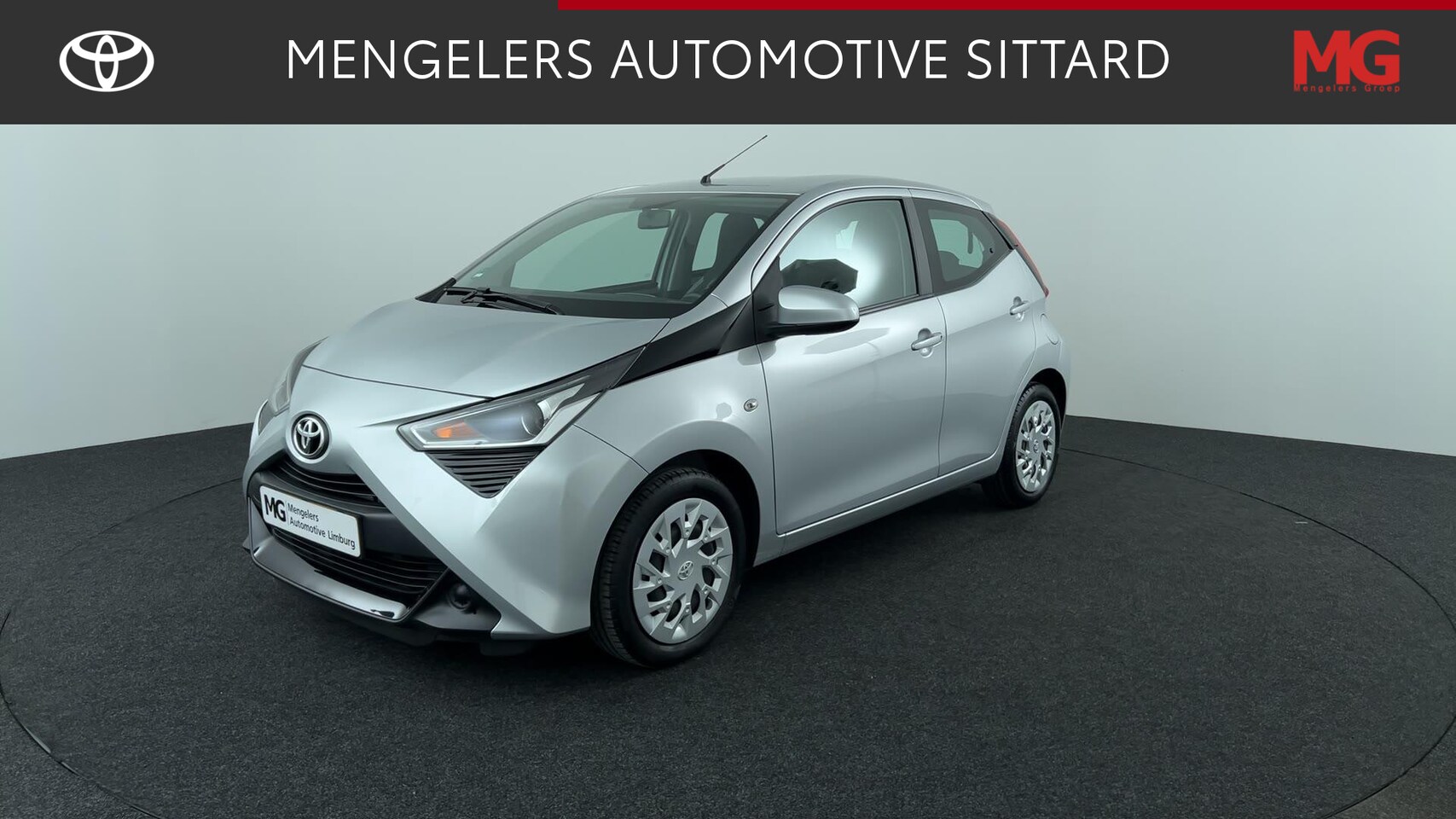 Toyota Aygo - 1.0 VVT-i x-play 1.0 VVT-i x-play - AutoWereld.nl