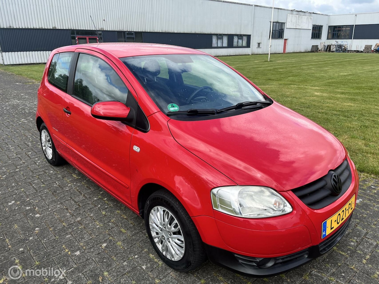 Volkswagen Fox - 1.2 Trendline / APK / Stuurbekrachtiging / MOOI / Nieuwe Koppeling / - AutoWereld.nl