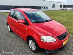 Volkswagen Fox - 1.2 Trendline / APK / Stuurbekrachtiging / MOOI / Nieuwe Koppeling /