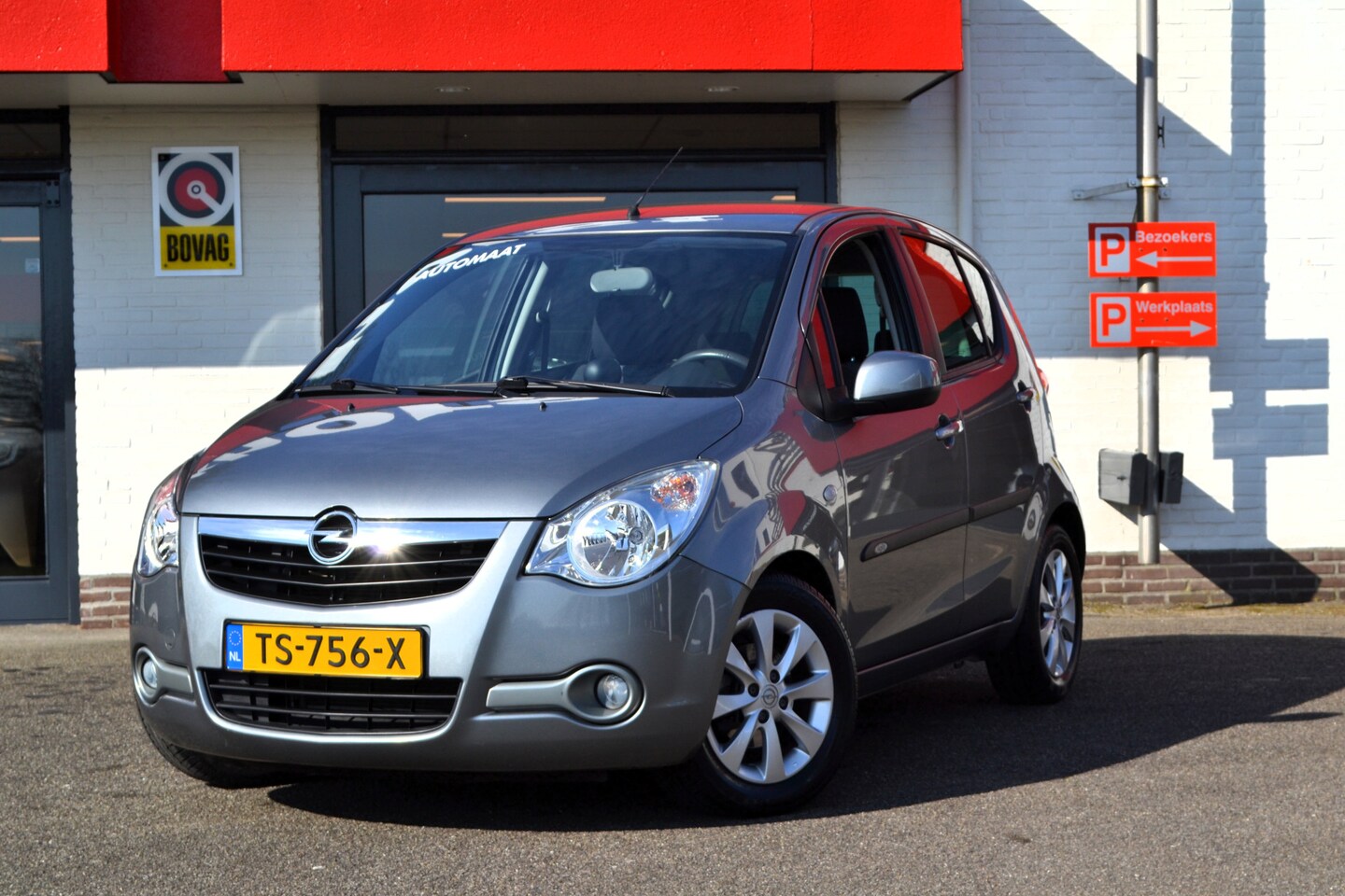 Opel Agila - 1.2 Edition 1.2 Edition, Automaat, Airco, 33.800 km ! Hoge instap, Nette auto ! - AutoWereld.nl