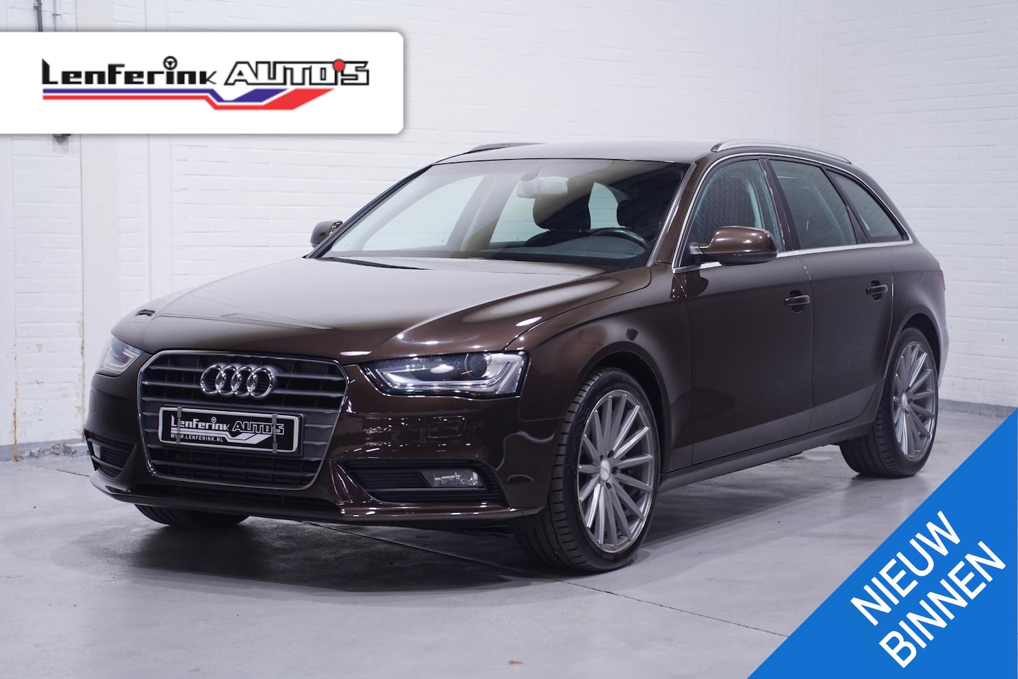 Audi A4 Avant - 1.8 TFSI Pro Line S navi full map bi-xenon 19"Vossen lmv PDC achter stuurbediening climate - AutoWereld.nl