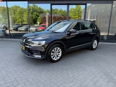 Volkswagen Tiguan - 1.4 TSI Comfortline, Pano, Navi, Clima, Adapt Cruise, Trekhk, Stoelver