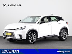 Lexus LBX - 2WD Elegant Limited | Tech Pack | Verwarmde voorstoelen | Navigatie | Apple Carplay /- And