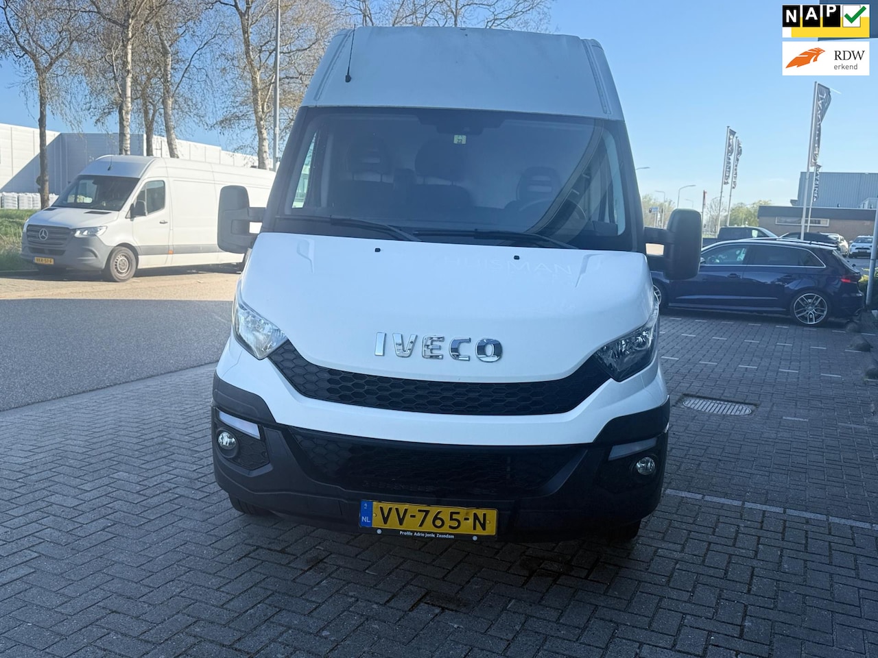 Iveco Daily - 35C13V 2.3 352 H3 L 35C13V 2.3 352 H3 L ((( 97000 km N.A.P ))) - AutoWereld.nl