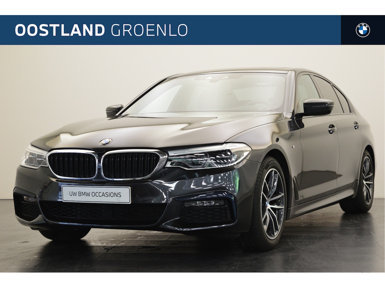 BMW 5-serie - 520i High Executive M Sport Automaat / Schuif-kanteldak / Adaptieve LED / Head-Up / Comfor - AutoWereld.nl