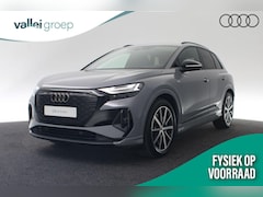 Audi Q4 e-tron - S edition e-tron 45 82 kWh 210 kW / 286 PK | Assistentiepakket plus | Optiekpakket zwart p