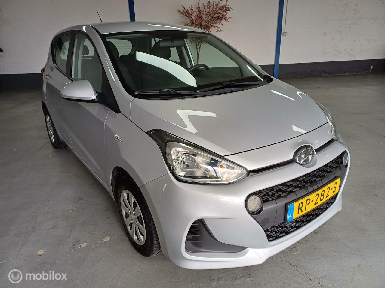 Hyundai i10 - 1.0i Comfort 1.0i Comfort - AutoWereld.nl