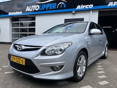 Hyundai i30 - 1.4i i-Drive Cool /Airco/Trekhaak/Lm velgen/All season banden/1e eigenaar