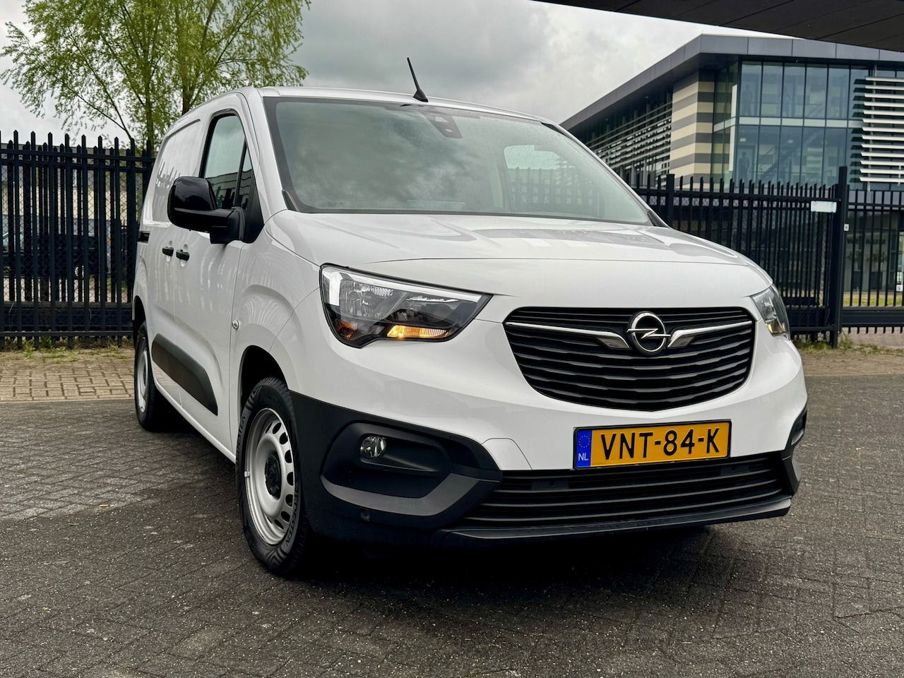 Opel Combo - 1.5D L1H1 Edition 1.5D L1H1 Edition - AutoWereld.nl