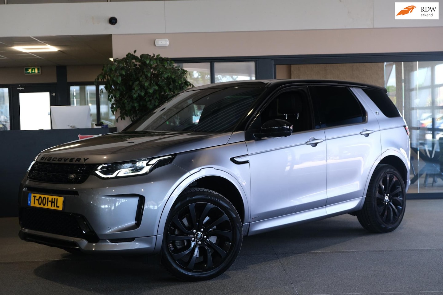 Land Rover Discovery Sport - D180 2.0 R-Dynamic S Navi Cam Led Leder Pdc - AutoWereld.nl