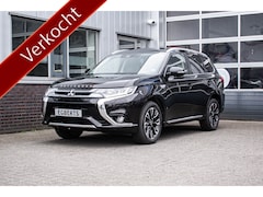Mitsubishi Outlander - 2.0 PHEV Prestige+ | Leder | Schuif kanteldak | 1500kg trekgewicht