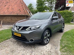 Nissan Qashqai - 1.2 Tekna-Leer/alcantara-Pano-Camera-Navi-Trekhaak