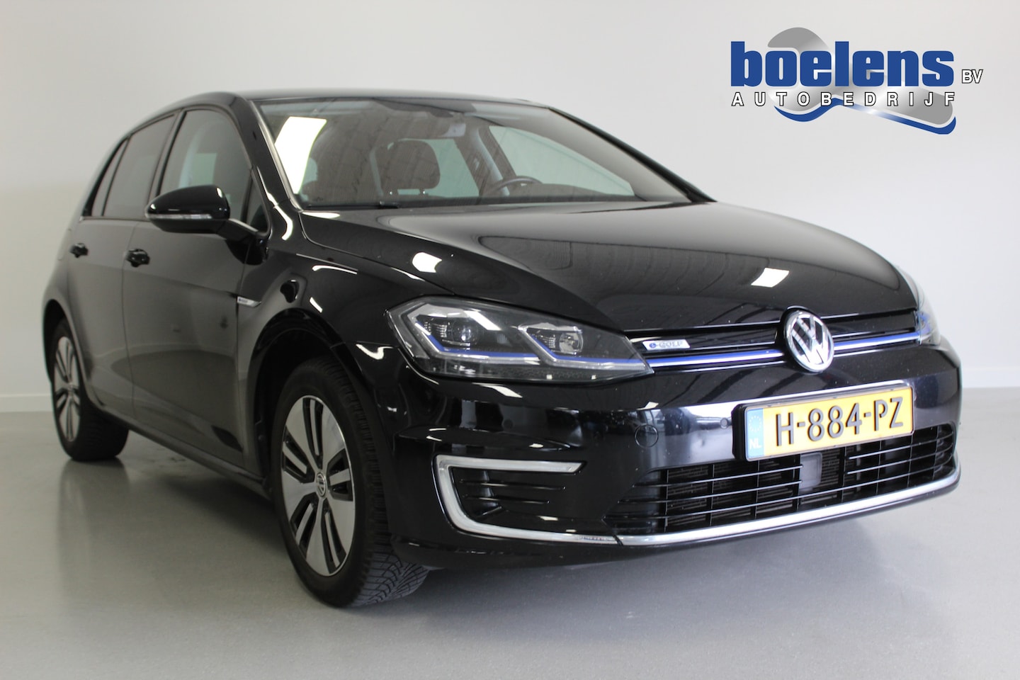 Volkswagen e-Golf - E-DITION | 230KM! | WARMTEPOMP | PDC-V/A | ACC | FRONT-ASSIST | CARPLAY | NAVI | LED | - AutoWereld.nl