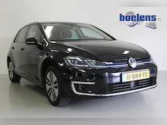 Volkswagen e-Golf - E-DITION | 230KM | WARMTEPOMP | PDC-V/A | ACC | FRONT-ASSIST | CARPLAY | NAVI | LED |