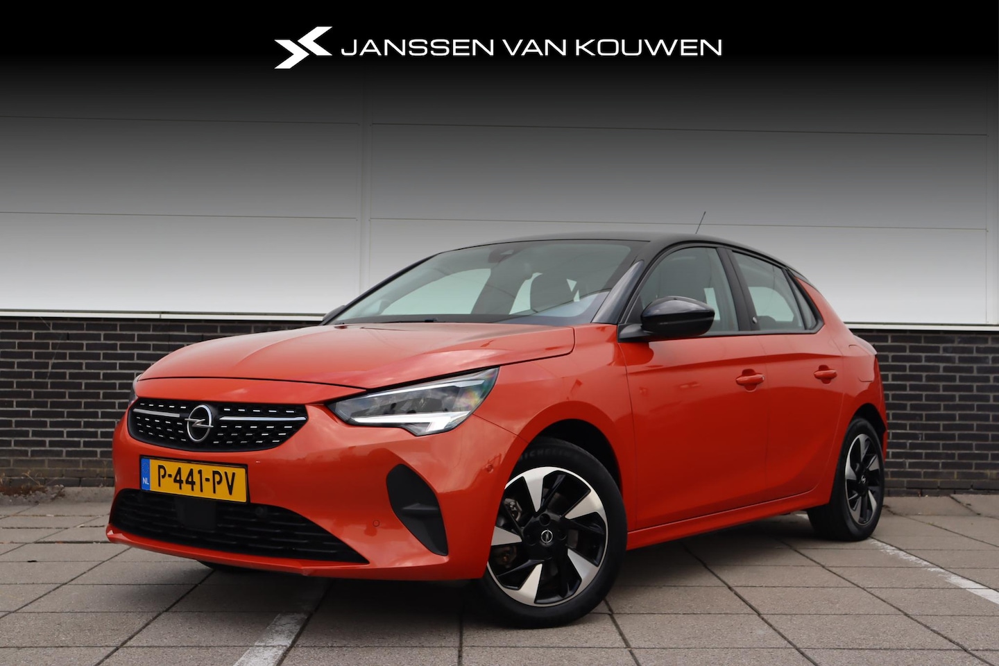 Opel Corsa-e - Business Edition 50 kWh * Camera * Apple Carplay * Keyless * - AutoWereld.nl