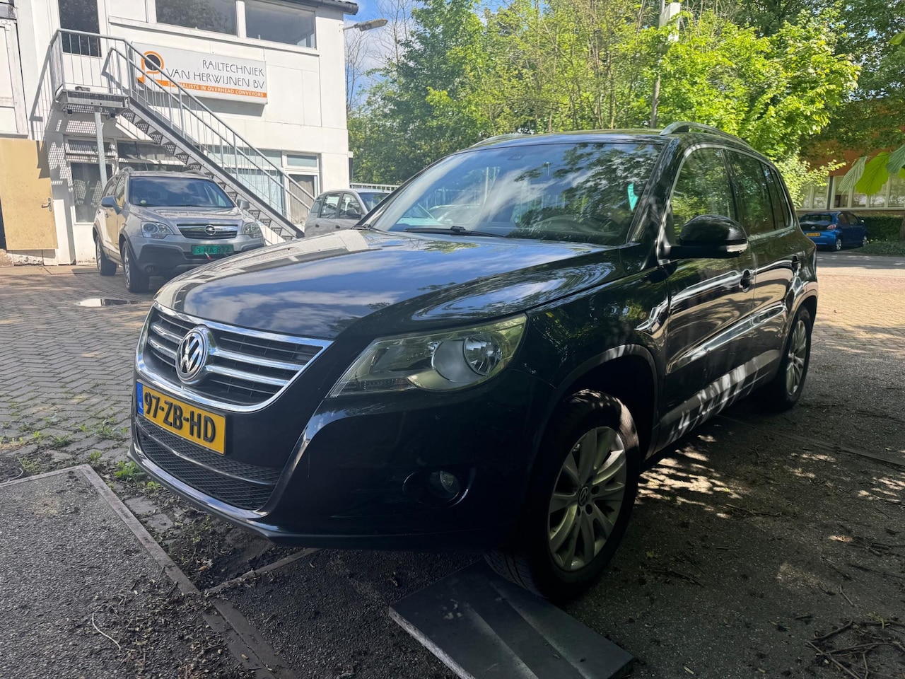 Volkswagen Tiguan - 2.0 TDI Sport&Style 4Motion - AutoWereld.nl