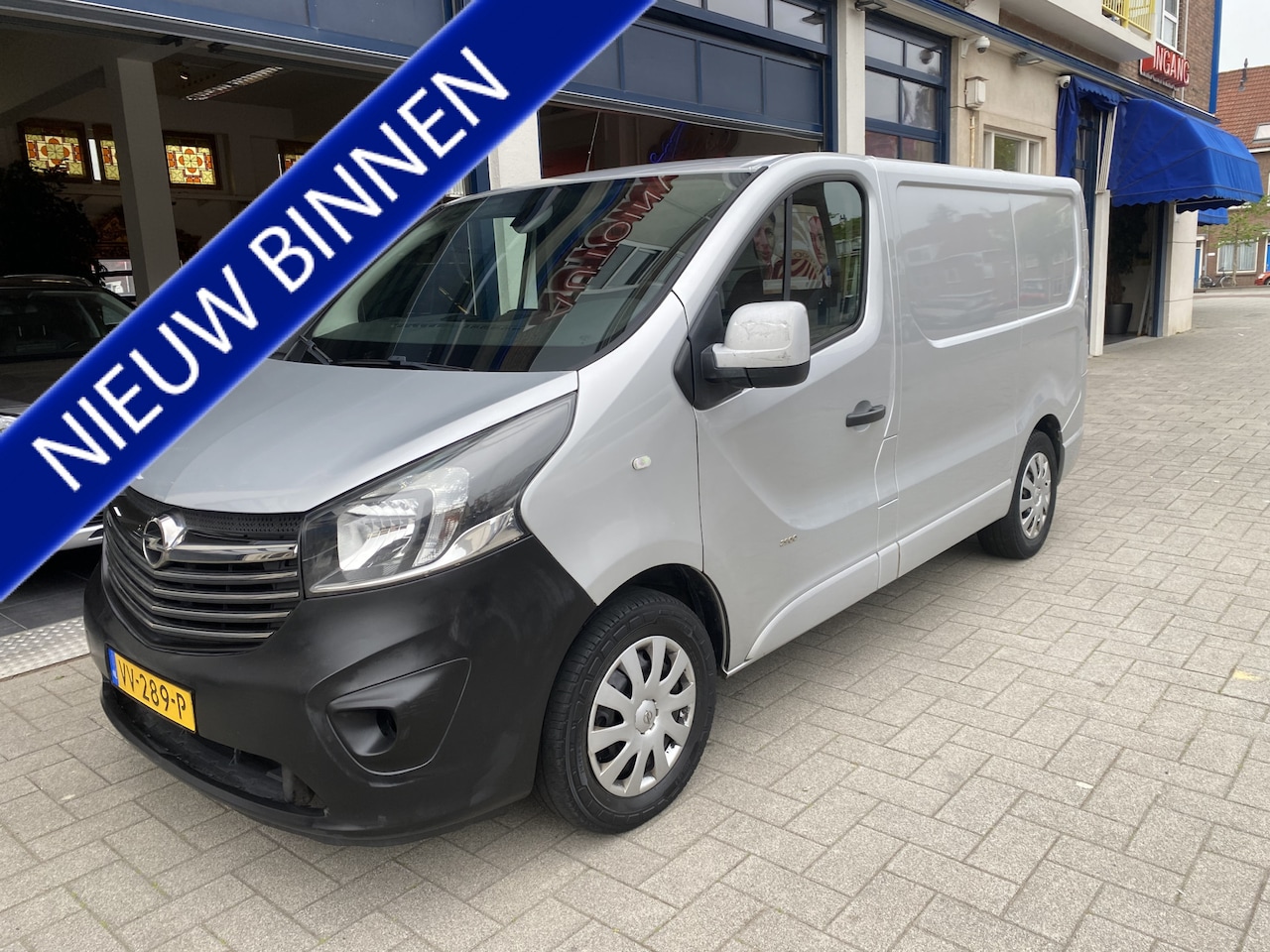Opel Vivaro - 1.6 CDTI L1H1 DC Edition EcoFlex 1.6 CDTI L1H1 DC Edition EcoFlex - AutoWereld.nl