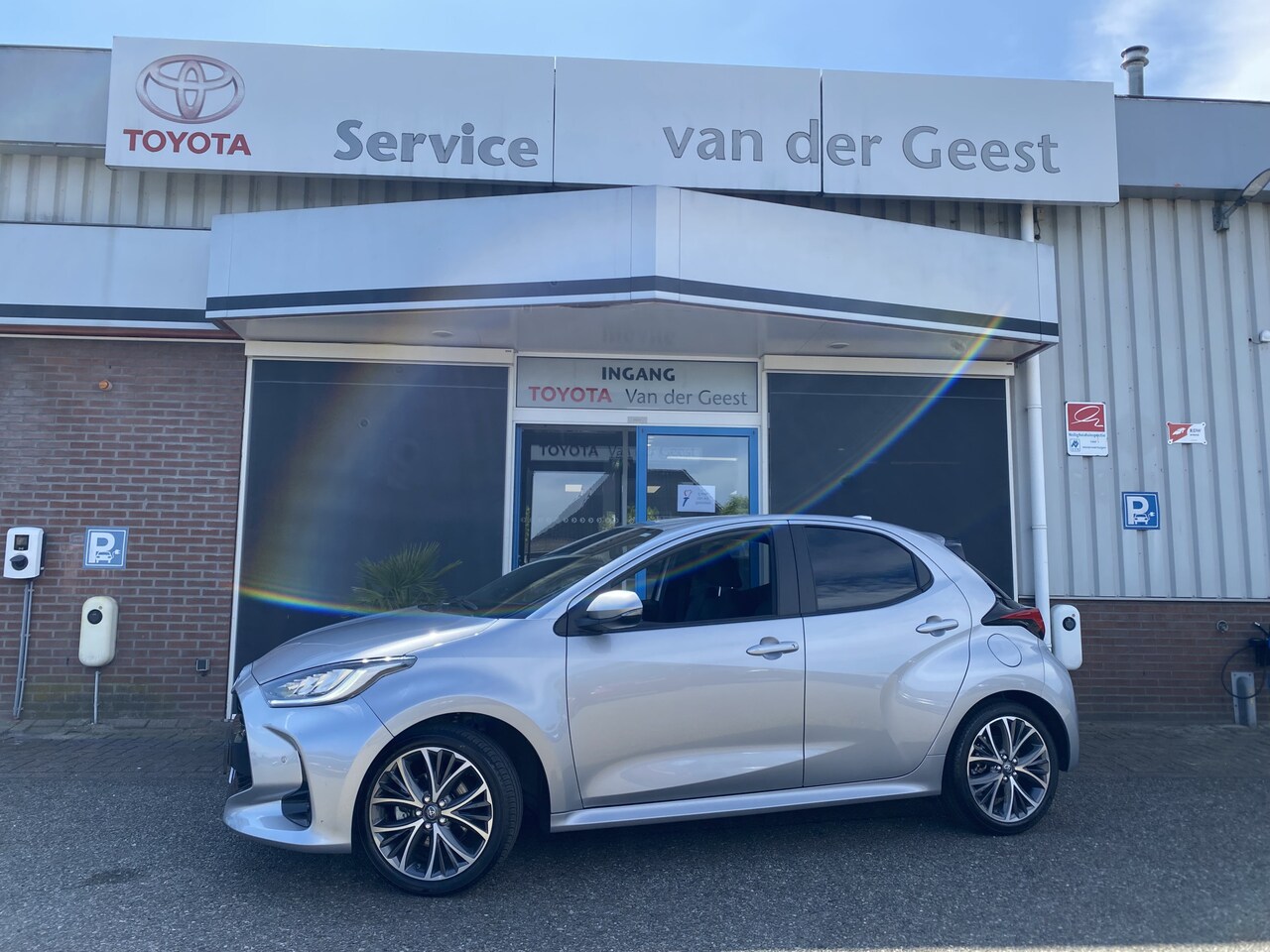 Toyota Yaris - 1.5 Hybrid 130 Executive - AutoWereld.nl