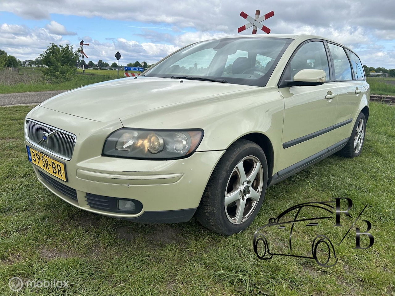 Volvo V50 - 1.8 Edition II EXPORTPRIJS/AIRCO/STOELVERWARMING - AutoWereld.nl