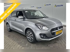Suzuki Swift - 1.2 Hybrid, 1e Eig NAP Camera Carplay VERWACHT