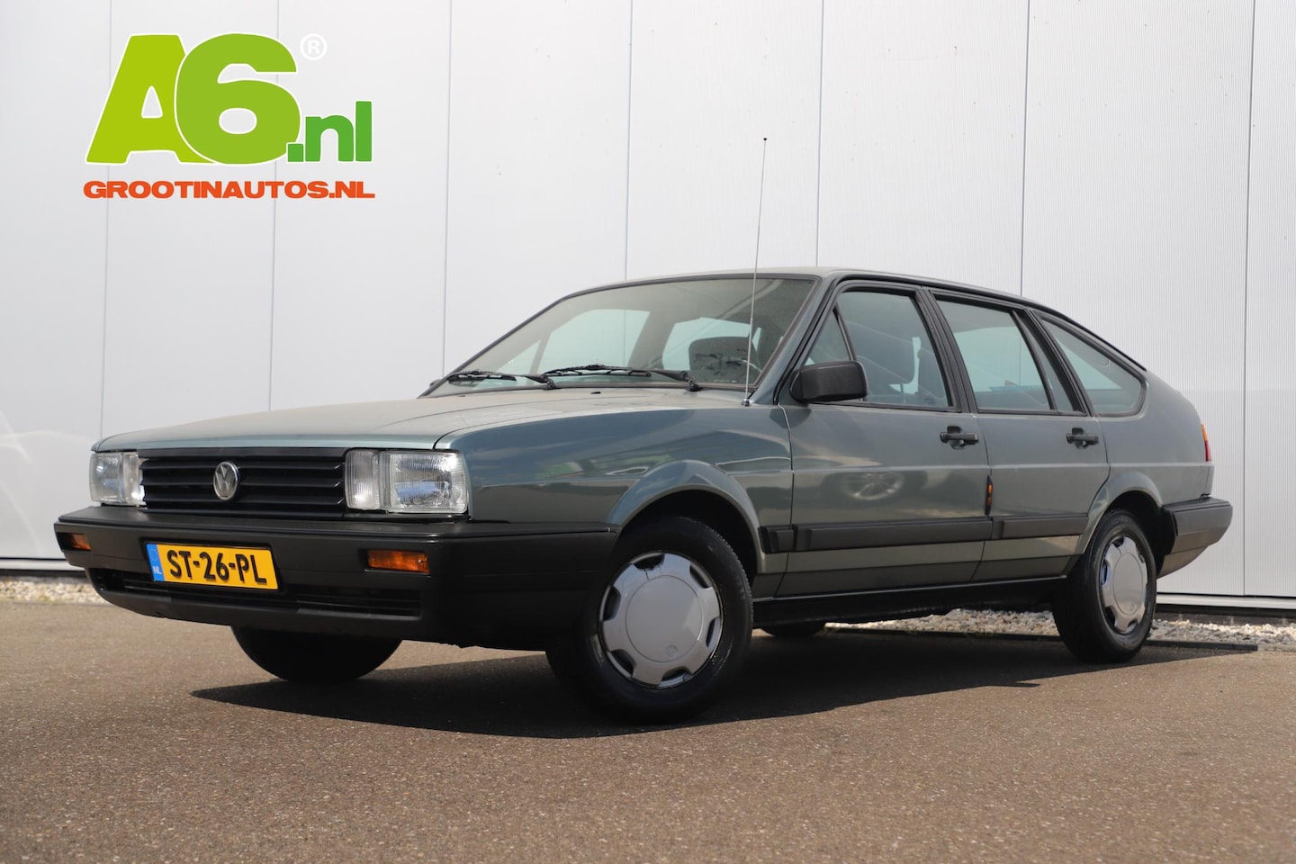 Volkswagen Passat - 1.6 1E EIGENAAR NL AUTO! 66.000KM! - AutoWereld.nl