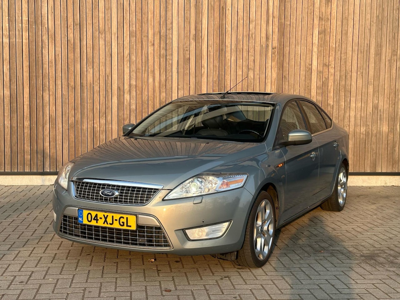 Ford Mondeo - 2.5-20V Titanium | XENON | FULL | - AutoWereld.nl