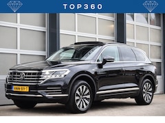 Volkswagen Touareg - 3.0 TSi eHybrid 4MOTION | Panodak | Camera | ACC