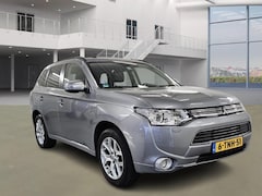 Mitsubishi Outlander - 2.0 PHEV Instyle+